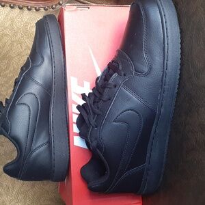 Men's Nike Shoes New